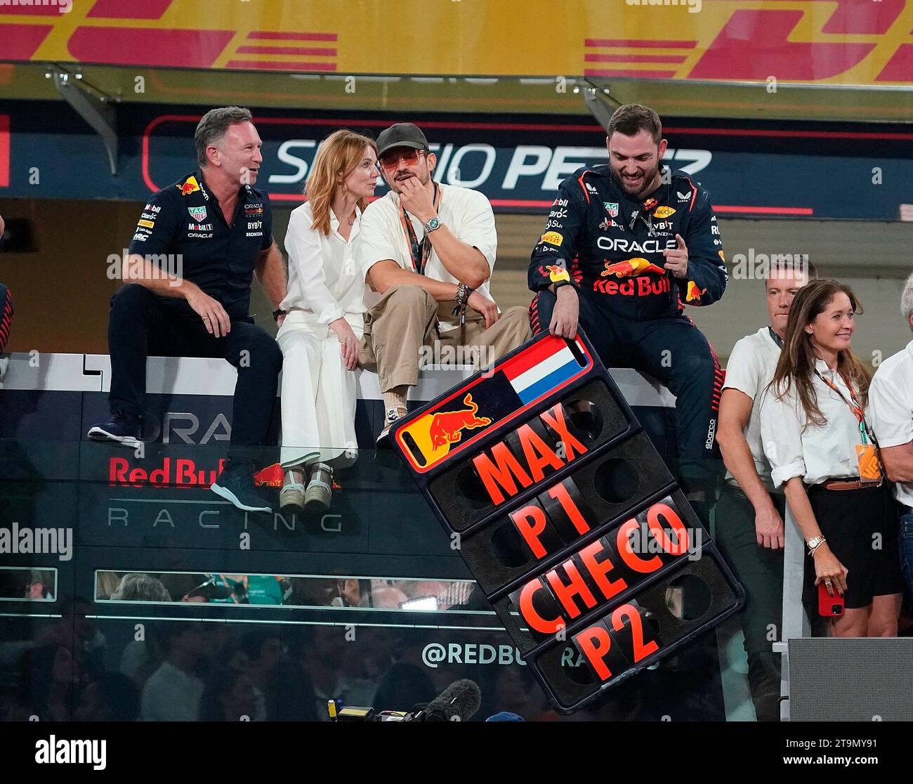Red bull racing teamchef seine frau geri halliwell Fotos und