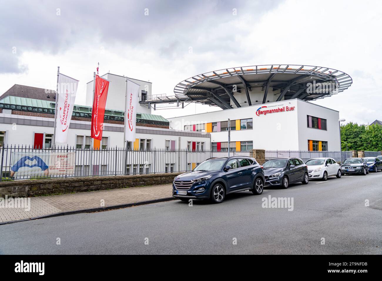 Die Bergmannsheil Klinik in Gelsenkirchen Buer, Knappschaft Kliniken, Heliport, NRW, Deutschland, Stockfoto