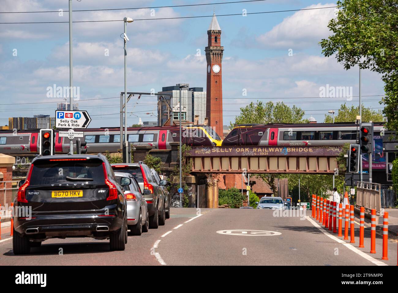 Eisenbahnbrücke Selly Oak, Birmingham, West Midlands, Großbritannien Stockfoto