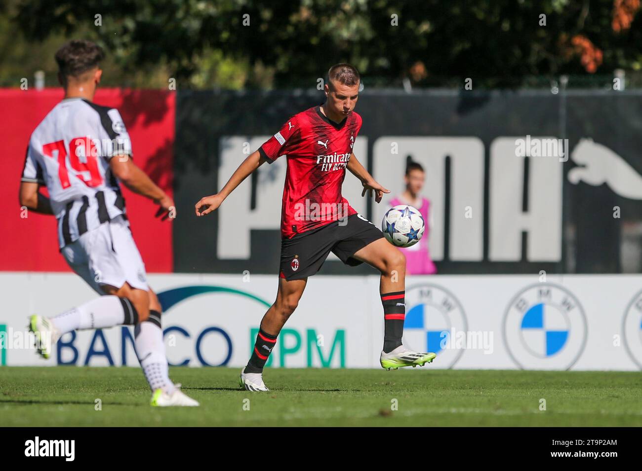 MAILAND, ITALIEN, 12.09.2023: Die U19 und Newcastle U19 spielen in der Youth League im Vismara Sports Center. Stockfoto