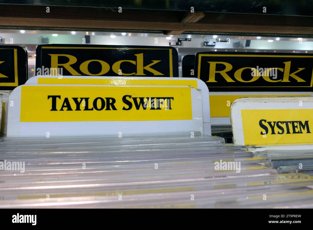 Das Label Taylor Swift im Amoeba Music Store verwendete CD-Sektion für das Musikgenre San Francisco, Kalifornien. Stockfoto