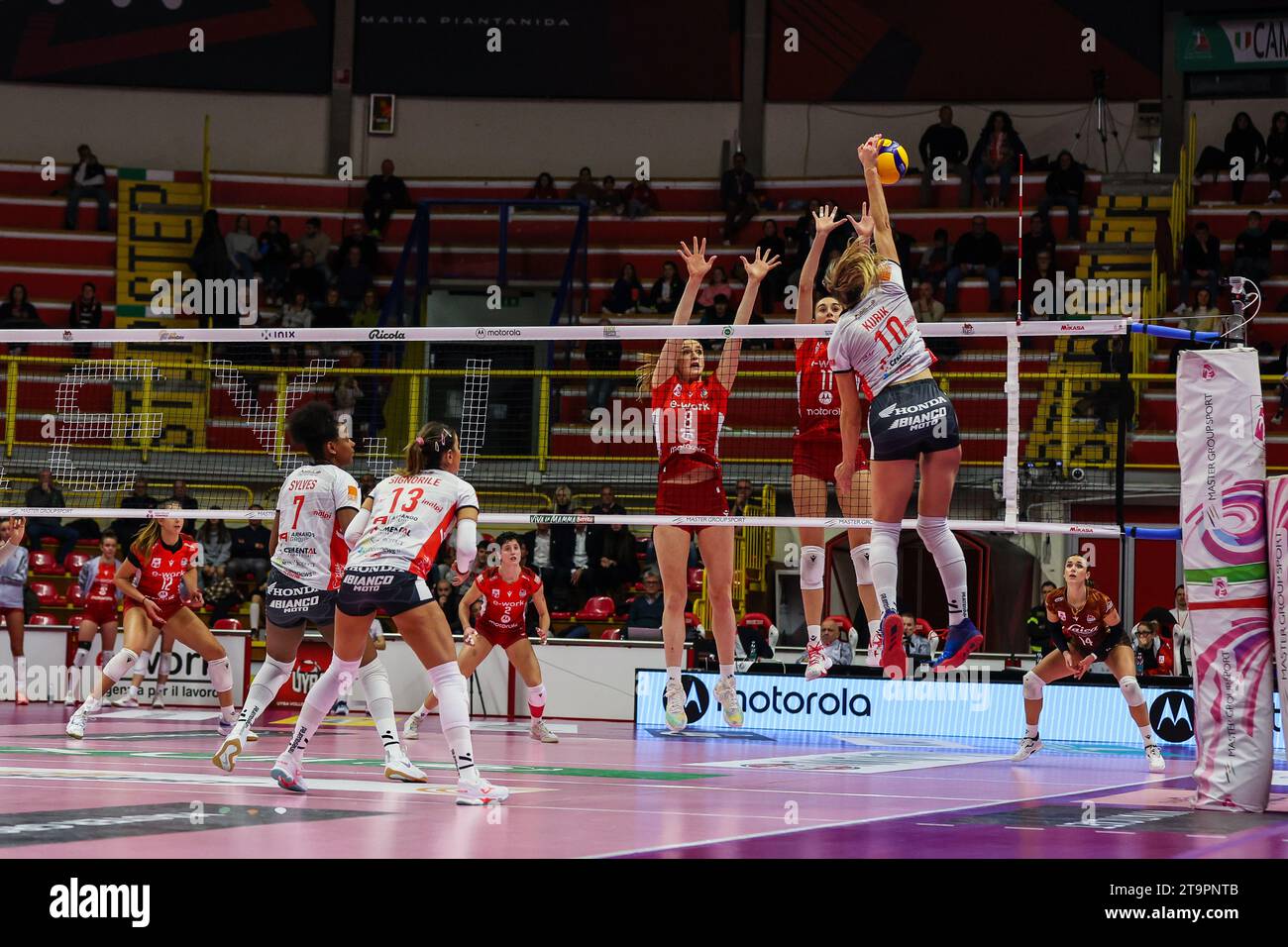 Madison kubik Fotos und Bildmaterial in hoher Auflösung Alamy