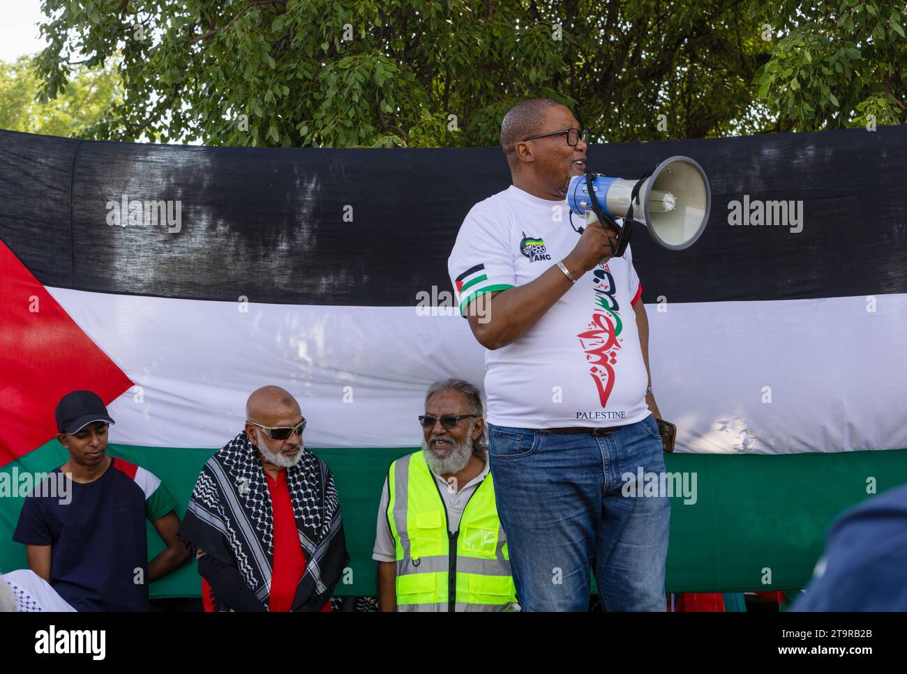 Gaborone , Botswana 24.11.2023, Zwelivelile Mandela auf dem marsch für palästinensische Leben, Protest in Gaborone Stockfoto
