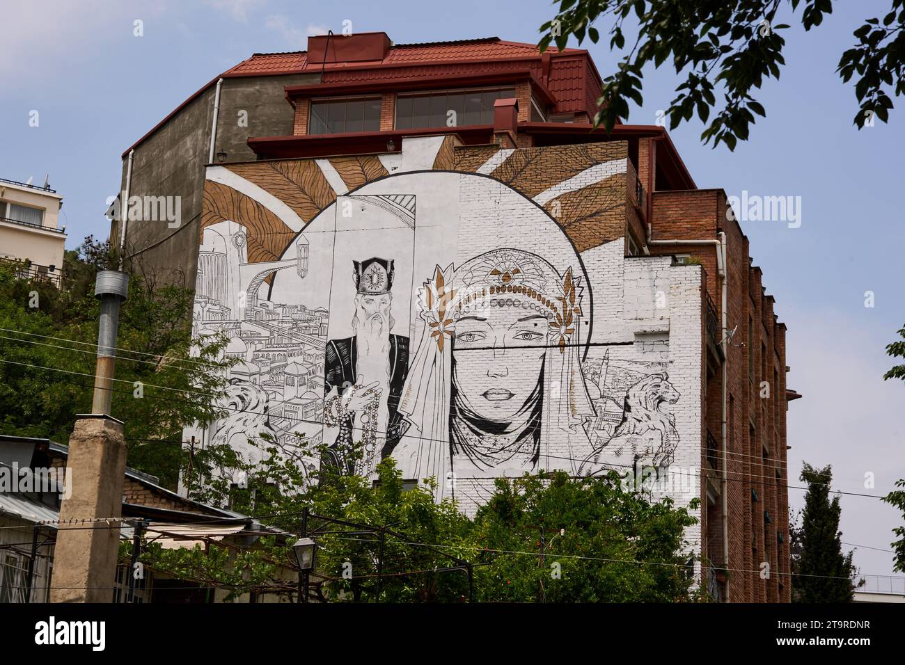 Fassade mit Grafitto, Stadtteil Mtatsminda, Altstadt, Tiflis, Tiflis, Tbilissi, Georgien Stockfoto