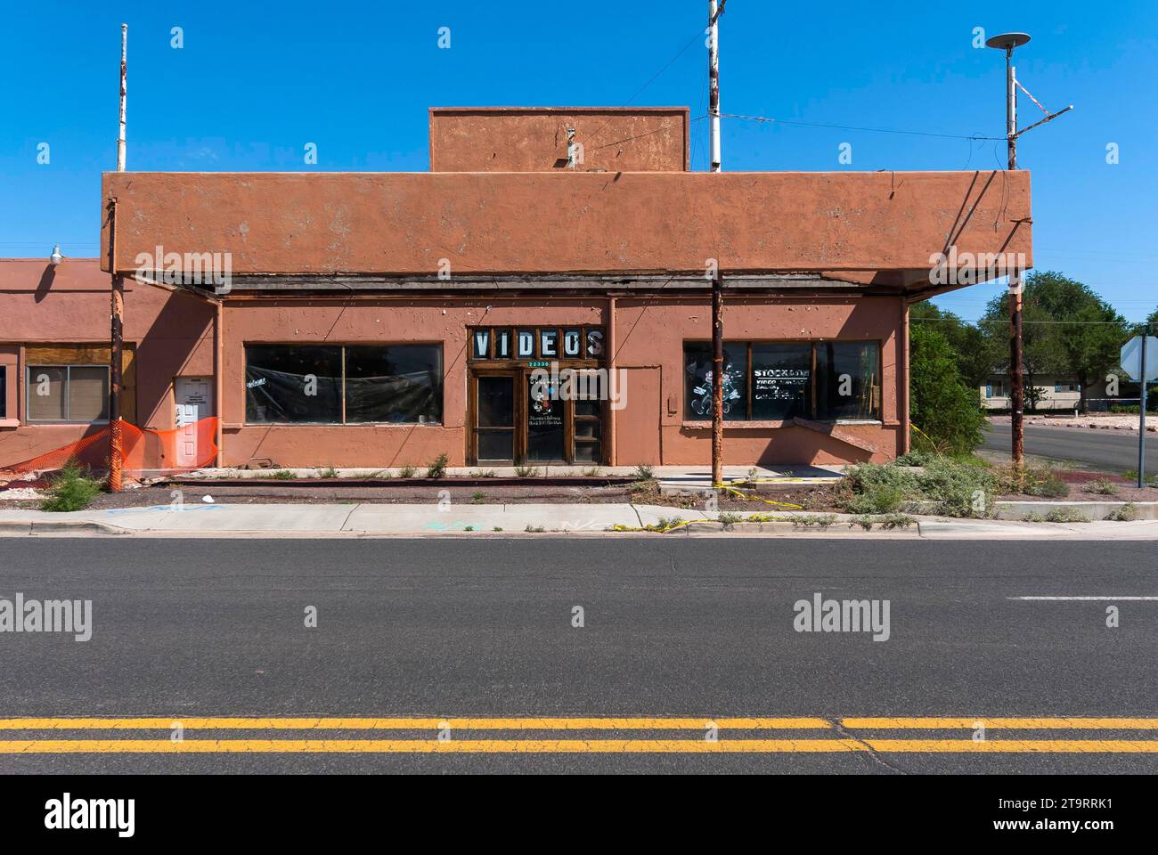 Verlassener Videoshop, Technologie, Fortschritt, Haus, Straße, Konkurs, Krise, geschlossen, USA Stockfoto