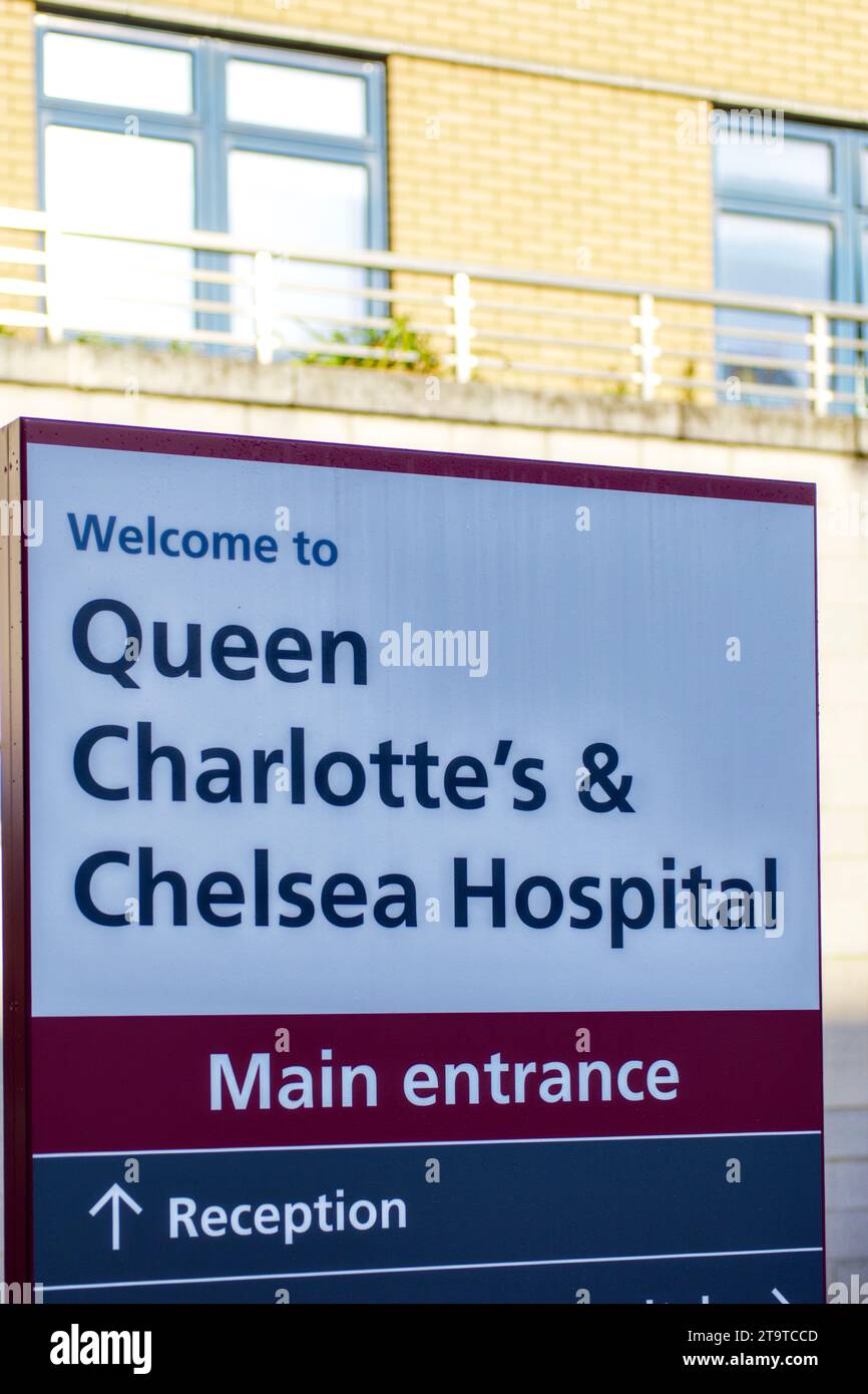 Queen Charlotte's & Chelsea Hospital, du Cane Road, Borough of Hammersmith & Fulham, London, England, Großbritannien Stockfoto