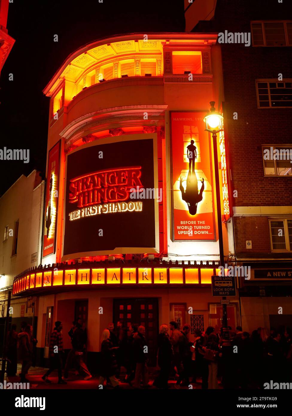Stranger Things: The First Shadow, Aufführung im Phoenix Theatre im Londoner West End. London Großbritannien Stockfoto