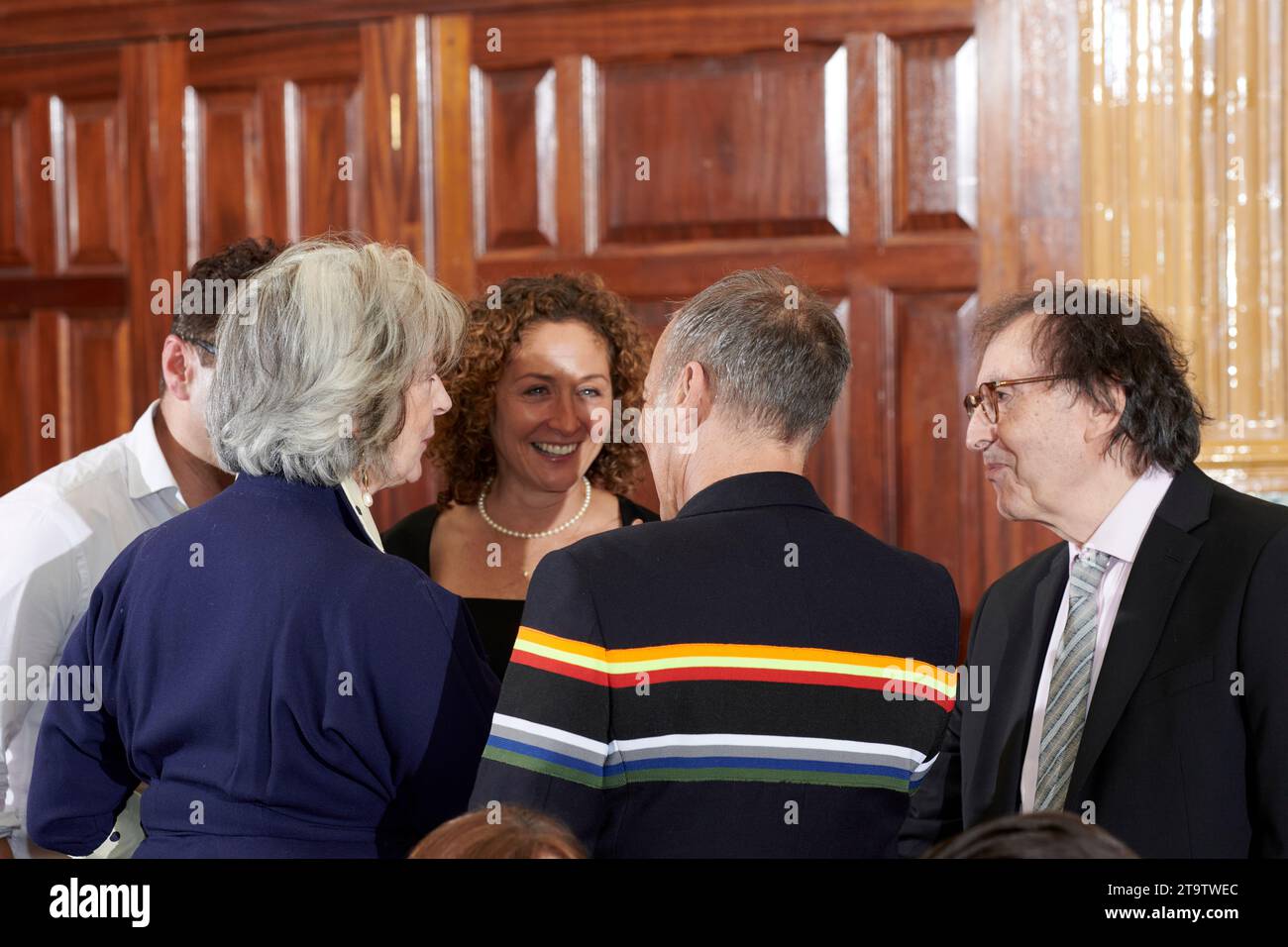 The Oldie of the Year 2023 23-11-23; Angela Rippon; Patricia Owtram; Dame Janet Baker; Richard Cadell mit Ruß; Don Black; Dame Arlene-Philips; J Stockfoto