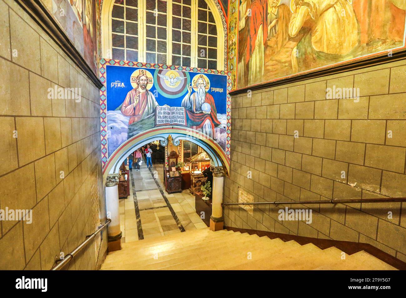 Gemälde in der Bulgarisch-orthodoxen Dreifaltigkeitskathedrale, Russe, Bulgarien, religiöse faszinierende farbenfrohe Fresken Stockfoto