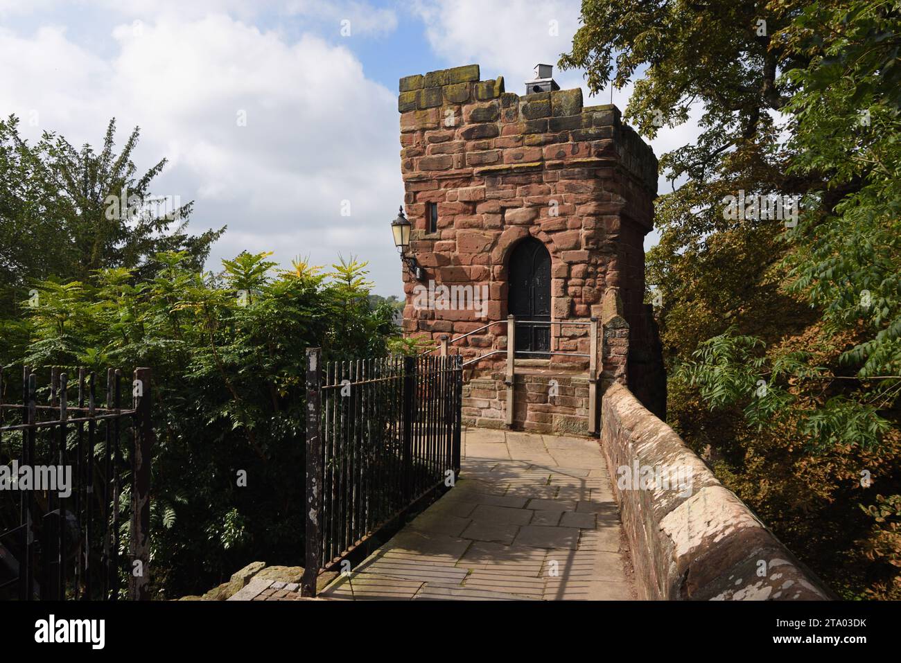 Bonewaldesthorne's Tower an der römischen Stadtmauer Chester England Großbritannien Stockfoto