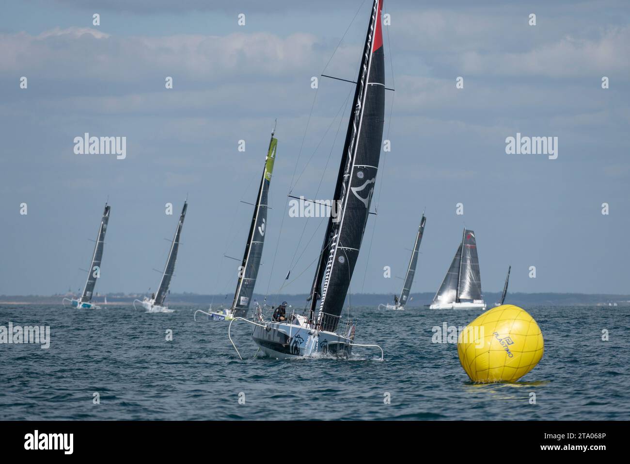 Jérémie BEYOU (CHARAL) beim 16. Einrumpfsegelrennen Solo Maître Coq, Championnat de France Elite de Course au Large, um Port Bourgenay und Les Sables d’Olonne, Frankreich, vom 29. April bis 2. Mai 2019 - Foto Olivier Blanchet / DPPI Stockfoto