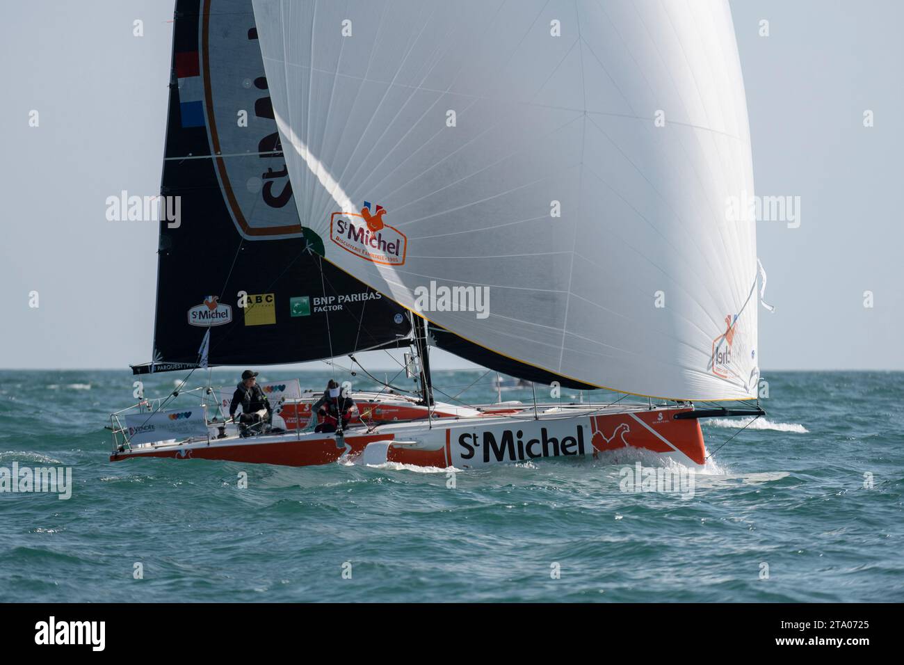 Yann ELIES, Samantha DAVIES (SAINT MICHEL) während des Sardinha Cup, Saint Gilles Croix de Vie, Vendee, Frankreich - Foto Olivier Blanchet / DPPI Stockfoto