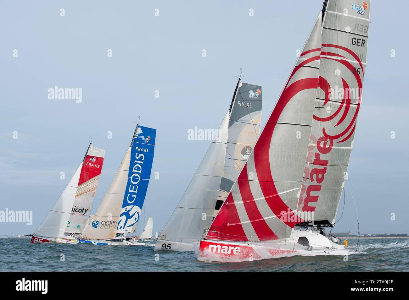 SEGELN - MONDIAL CLASS 40 2012 - LA ROCHELLE (FRA) - 03/10/2012 - FOTO OLIVIER BLANCHET / DPPI - FLOTTE - MARE - Skipper / Jorg RIECHERS (GER115) - TALANTA - Skipper / Jean GALFIONE (FRA95) - GEODIS - Skipper / Fabrice AMADEO (FRA81) -GROUPE PICOTY - Skipper / Jacques FOURNIER (FRA85) Stockfoto