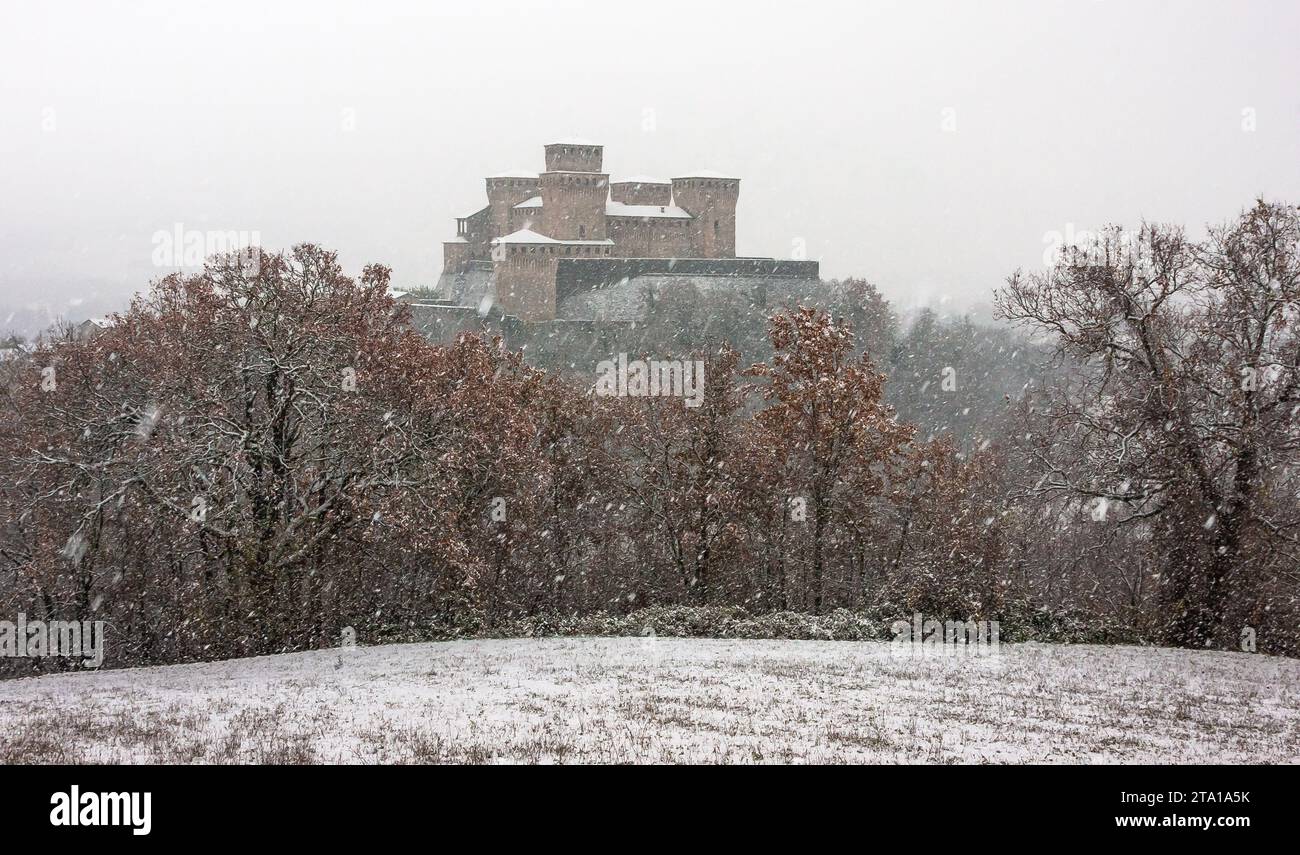 Das Schloss und der Schnee Stockfoto