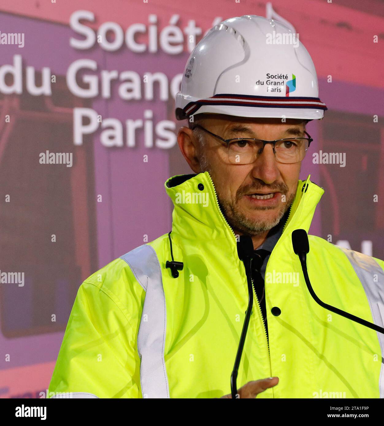 JeanFrancois Monteils, Präsident der Societe du Grand Paris, hält eine