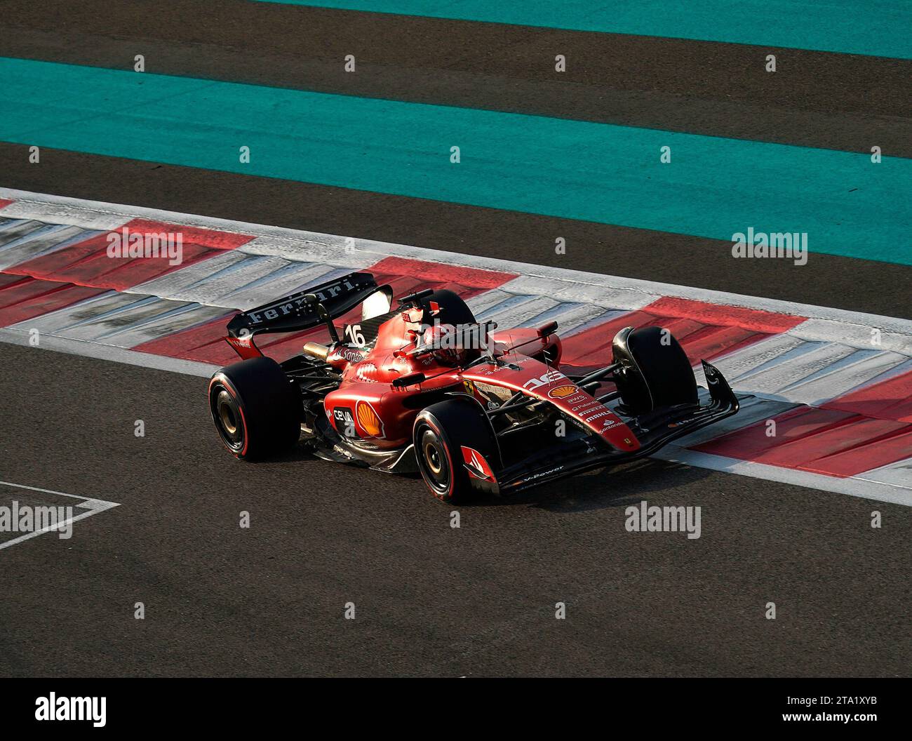 28. November 2023, Yas Marina Circuit, Abu Dhabi, Formel 1 Abu Dhabi Test 2023, im Bild Charles Leclerc (MCO), Scuderia Ferrari Stockfoto
