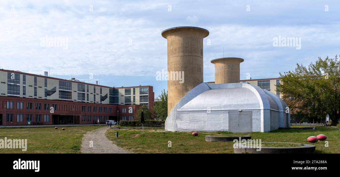 Gebäude im Aerodynamikpark, Wissenschaftszentrum Berlin-Adlershof, Berlin, Deutschland Stockfoto