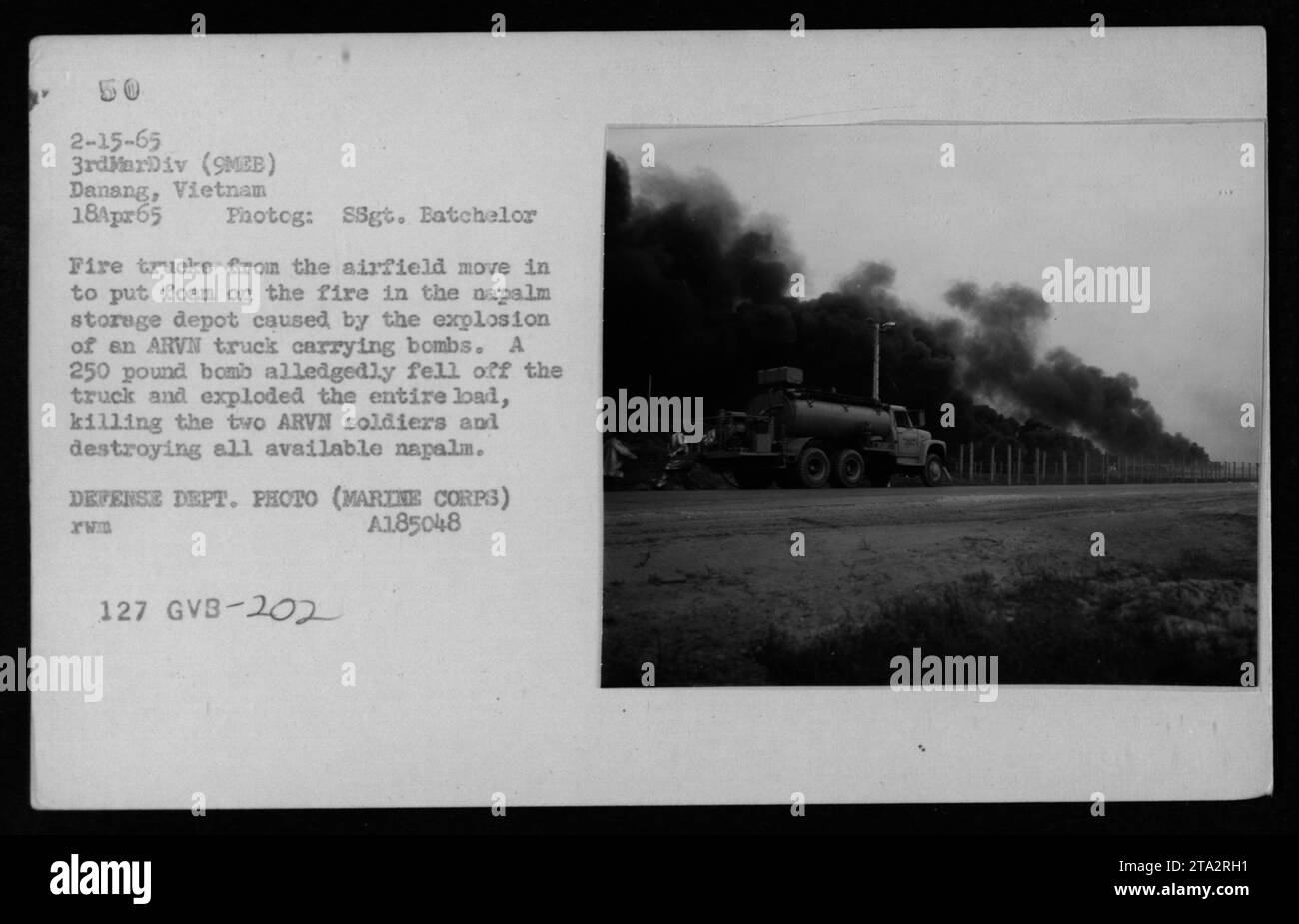 Explosion Und Br nde In Dansng Vietnam Verursacht Durch Einen ARVN Explosion Und Br nde In Dansng Vietnam Verursacht Durch Einen ARVN