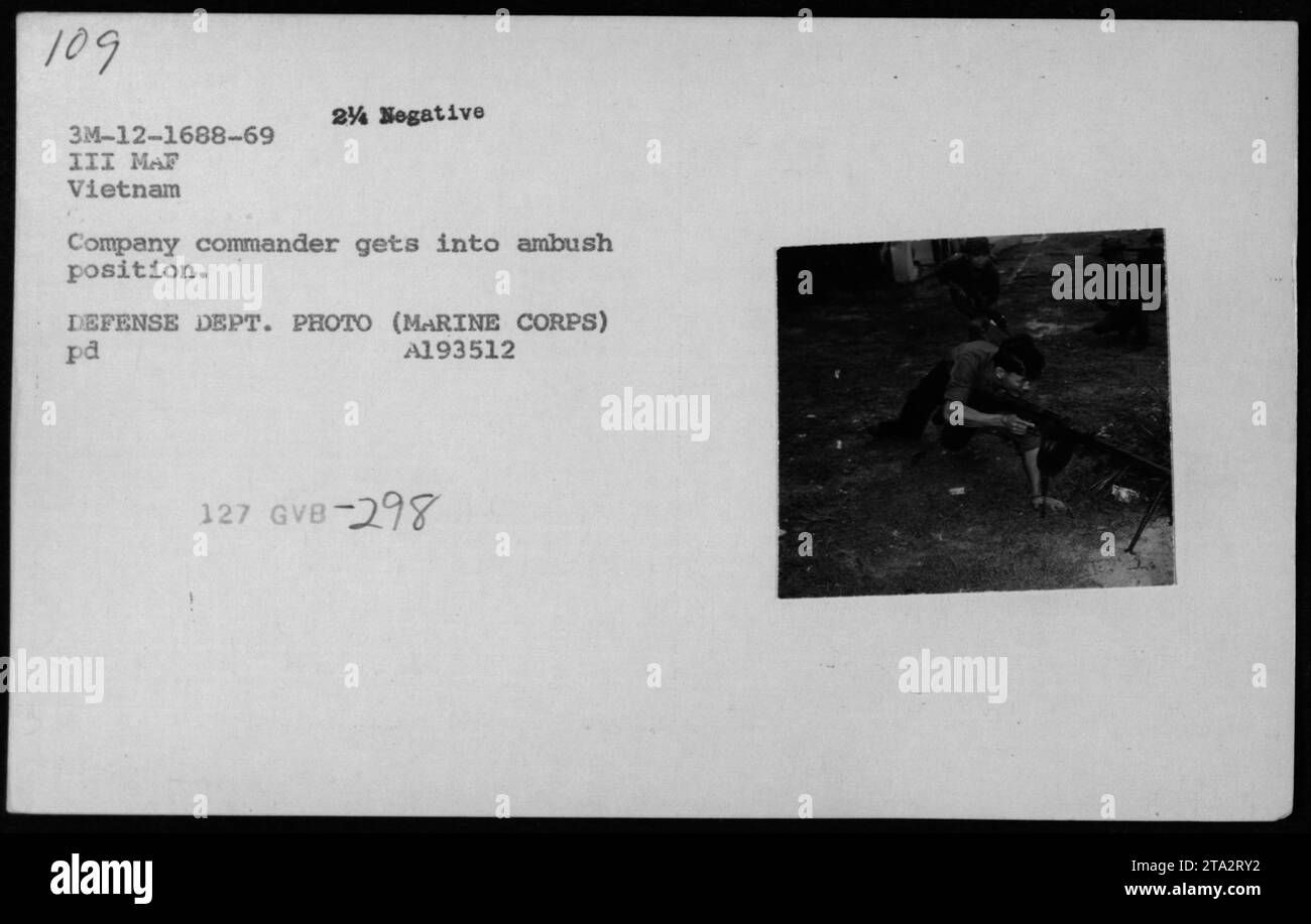 Der kompaniekommandant des marine corps bernimmt w hrend des
