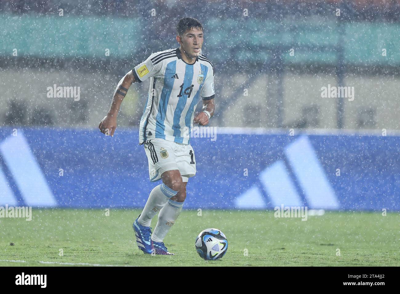 Bandung, Indonesien. November 2023. Argentinier Tobias Palacio beim Gruppenspiel der FIFA U-17-Weltmeisterschaft Indonesien 2023 gegen Japan 1-3 Argentinien im Si Jalak Harupat Stadium in Bandung, Indonesien, 14. November 2023. Quelle: AFLO/Alamy Live News Stockfoto