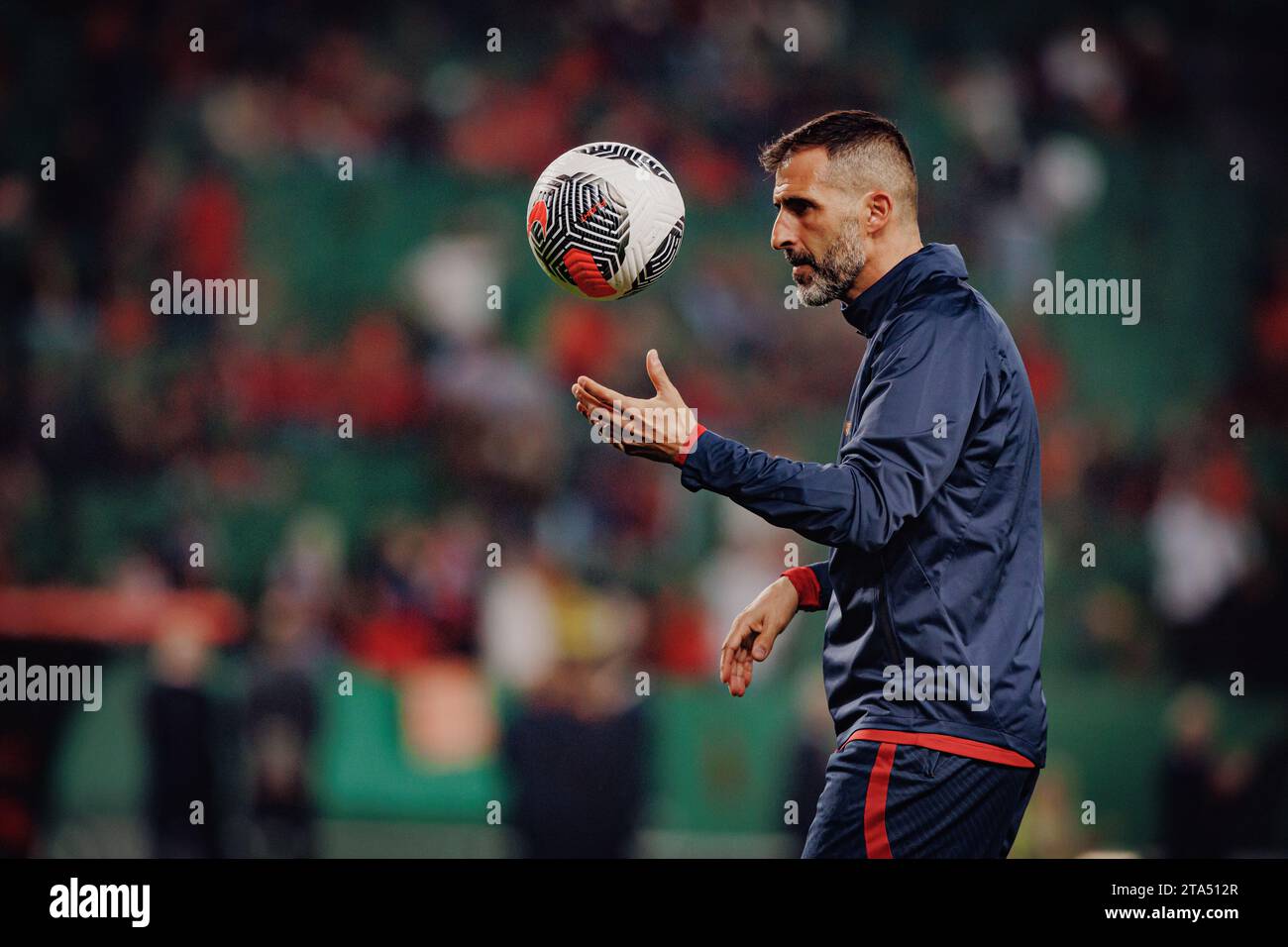 Ricardo (Torwarttrainer) während des Aufwärmens vor dem Qualifikationsspiel zur UEFA Euro 2024 zwischen den Nationalmannschaften Portugal und Island, Estadio Jose Alvalad Stockfoto