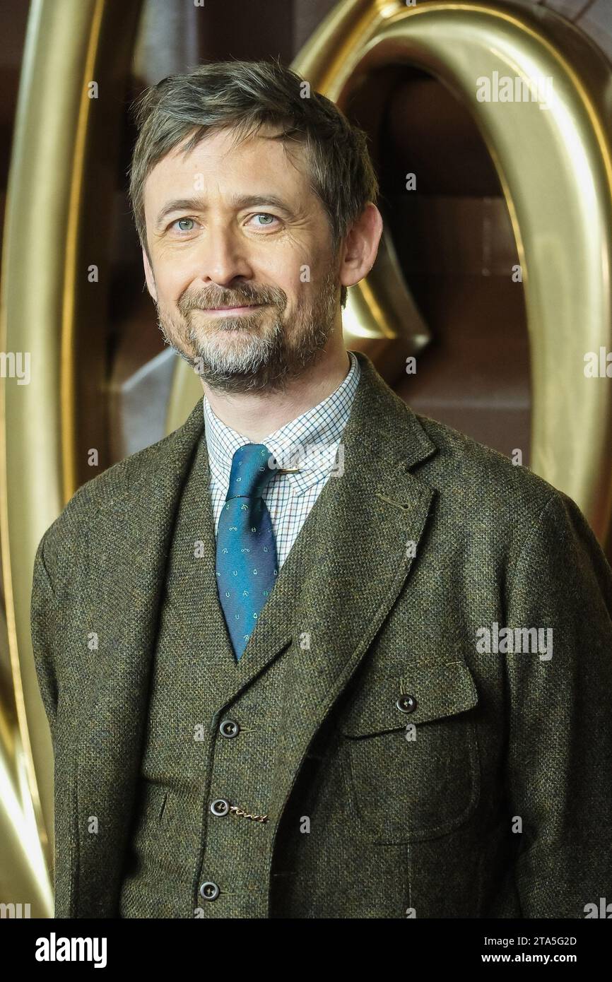 London, Großbritannien. Neil Hannon fotografierte die Weltpremiere von Wonka in der Royal Festival Hall am 28 . November 2023 . Bild von Julie Edwards. Quelle: JEP Celebrity Photos/Alamy Live News Stockfoto