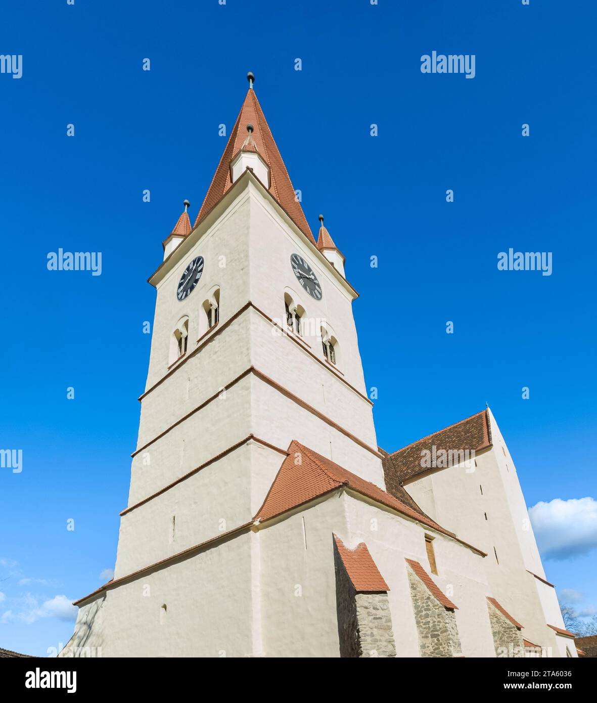 Cisnadie, Transsilvanien, Rumänien - befestigter gotischer Kirchturm Stockfoto