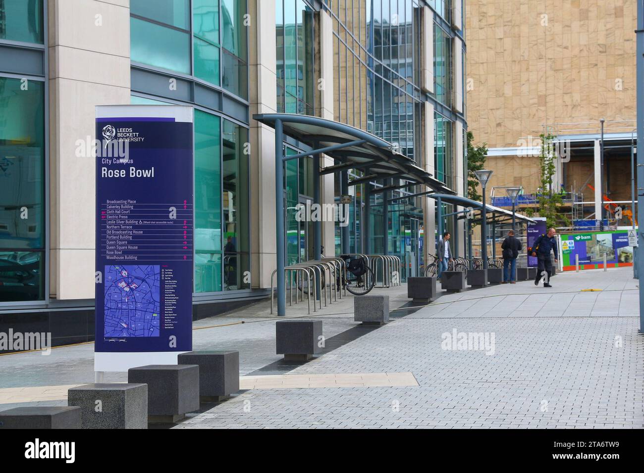 LEEDS, Großbritannien, 12. JULI 2016: Leeds Beckett Universität in Großbritannien. Die Universität war die Leeds Polytechnic bekannt. Es ist eine öffentliche Hochschule mit 25,920 Stu Stockfoto