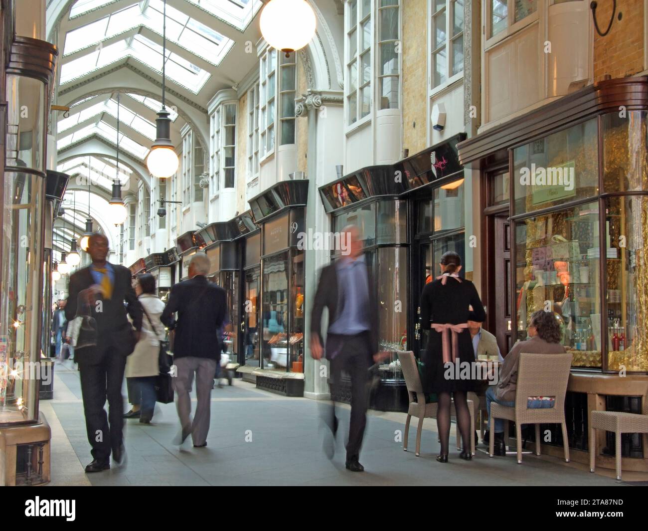 Burlington Arcade, London, England Stockfoto