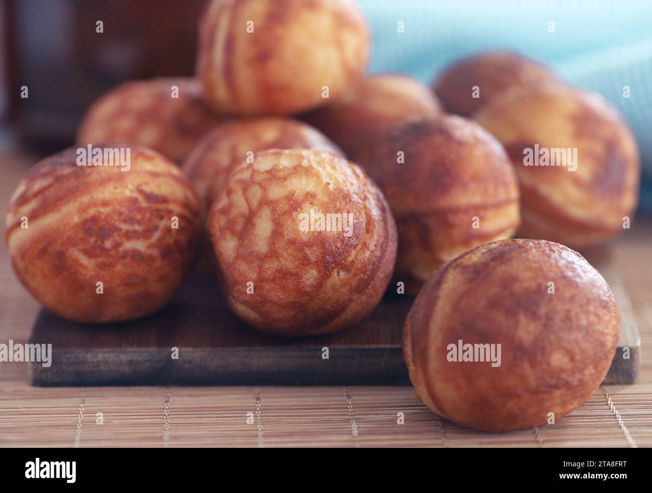 Beliebte Dansih-Pfannkuchenbällchen oder Aebleskiver Stockfoto