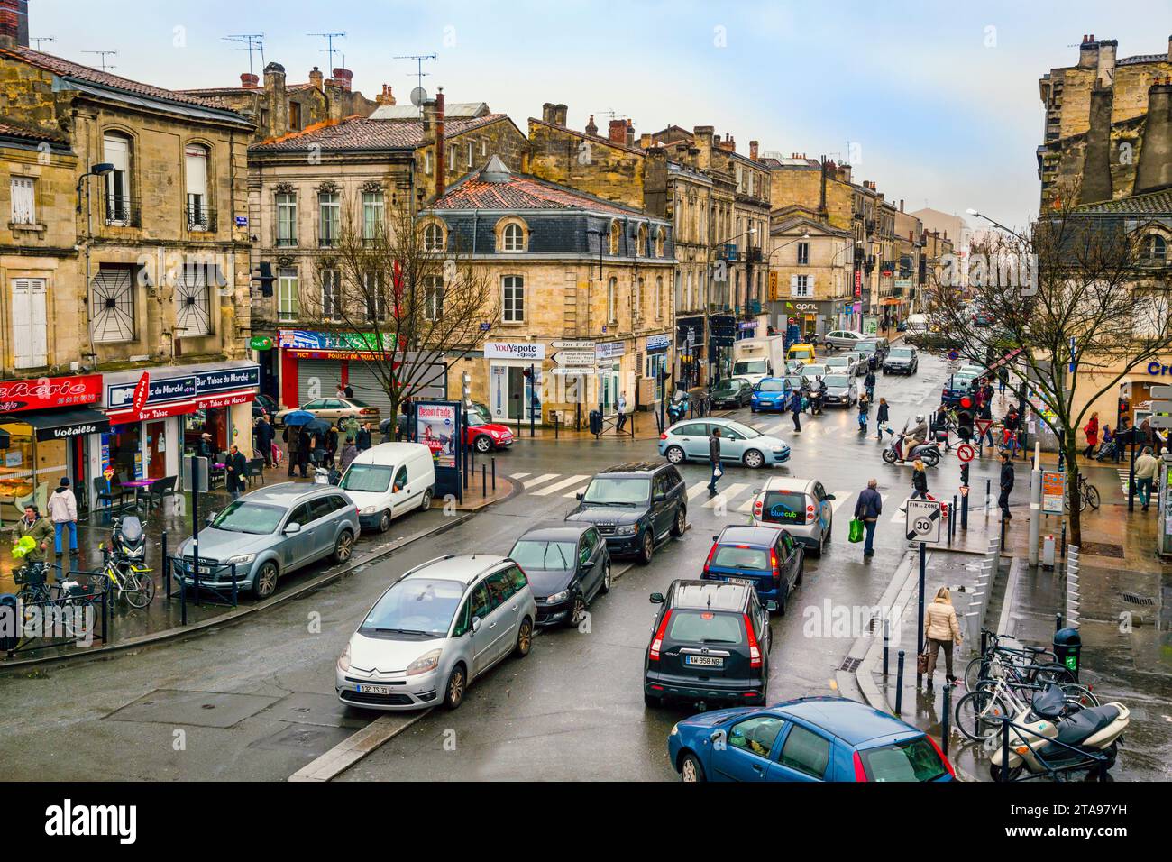 Cours de lYser am Wintertag, Bordeaux, Aquitanien, Frankreich Stockfoto