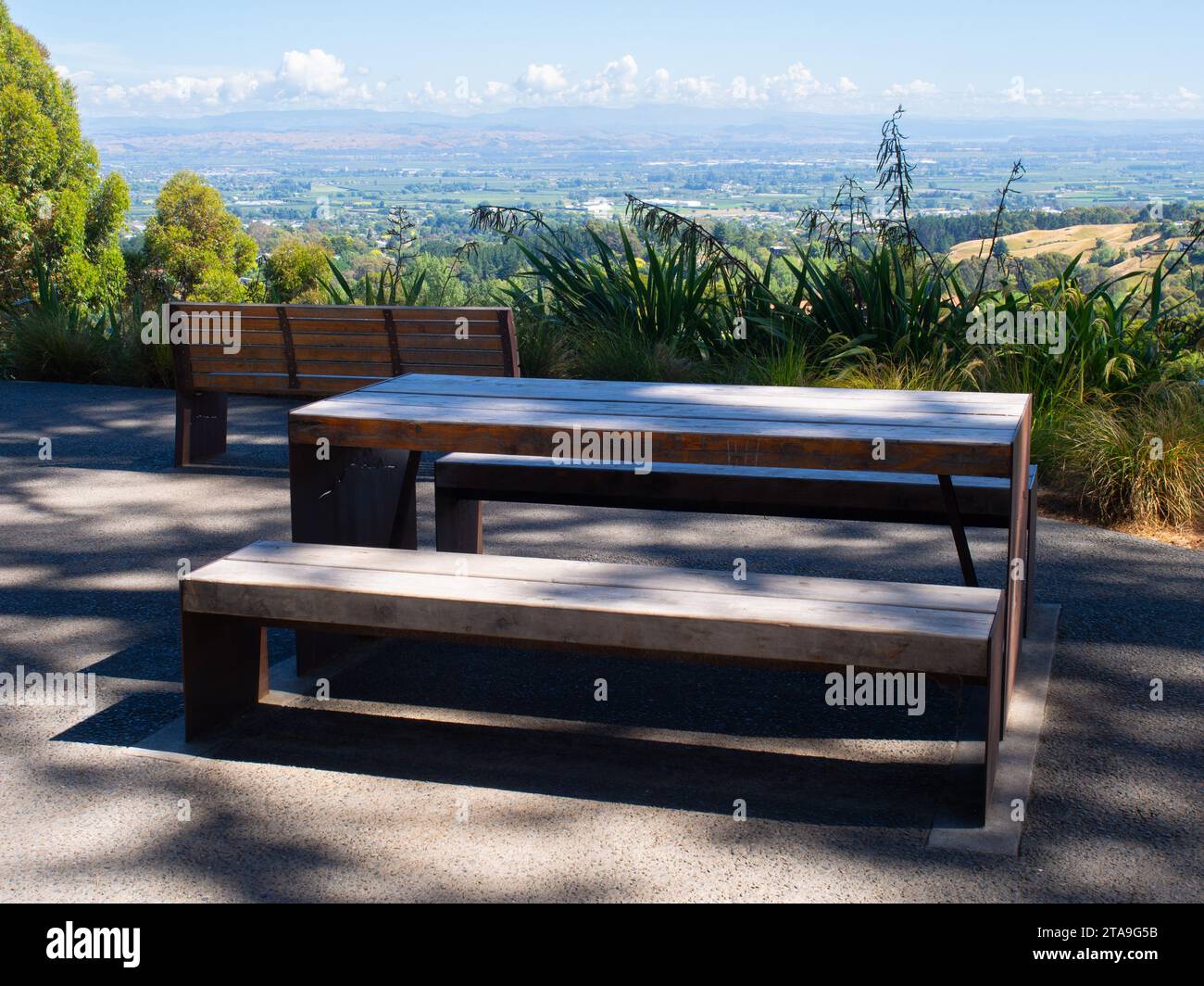 Aussichtspunkt Für Picknicktisch Stockfoto