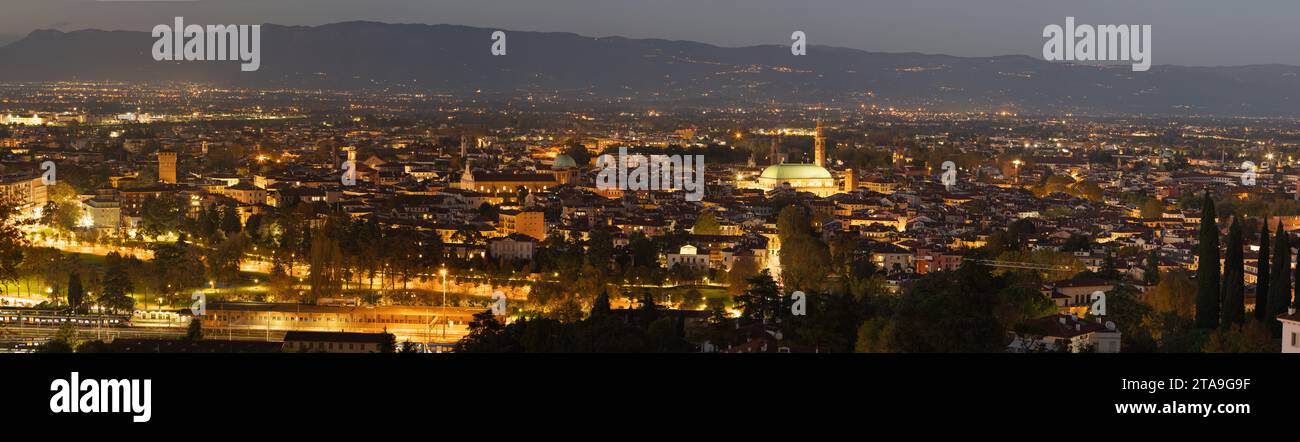 Panorama von Vicenza in der Abenddämmerung. Stockfoto
