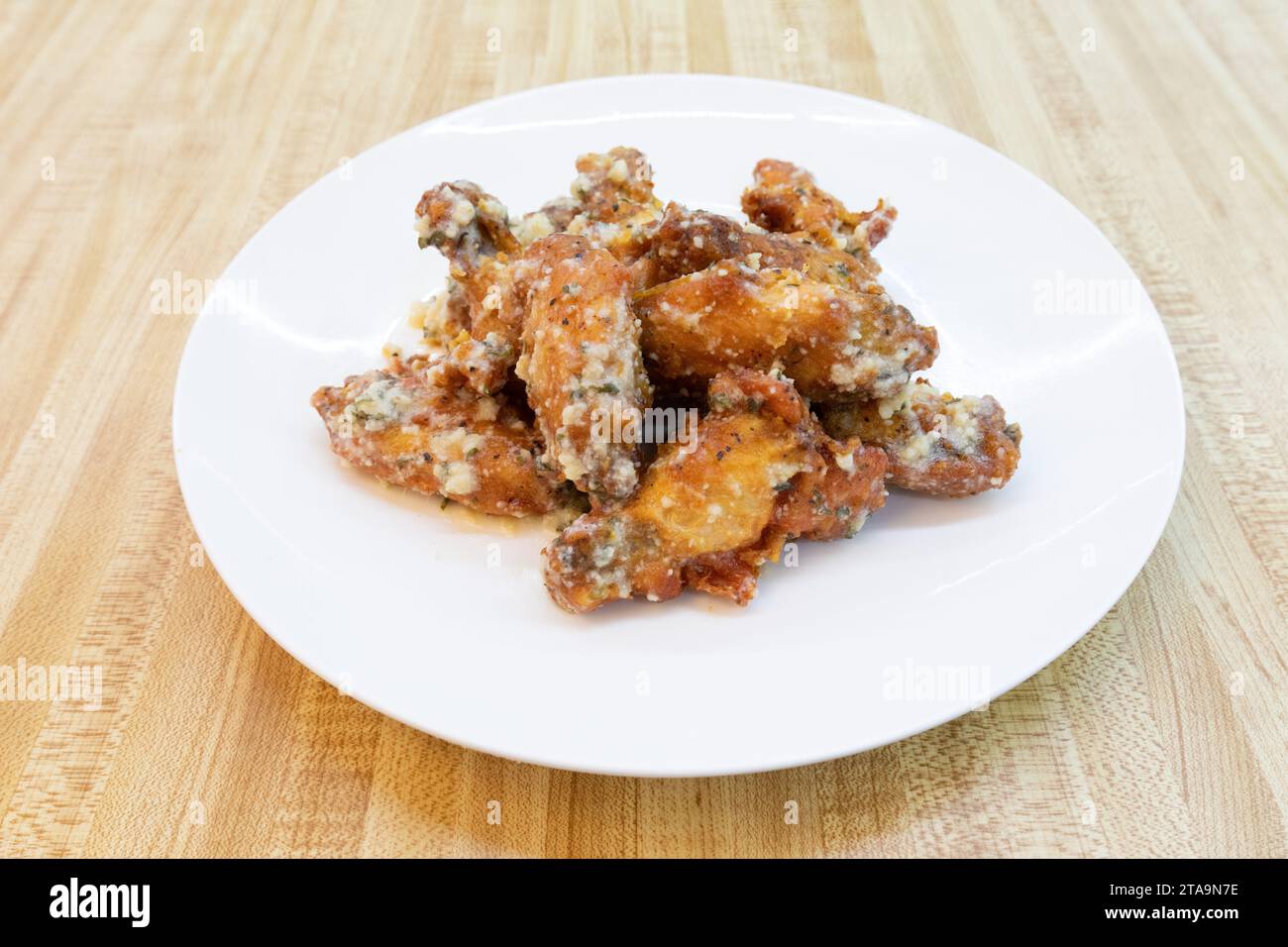 Knoblauch Parmesan Chicken Wings Stockfoto
