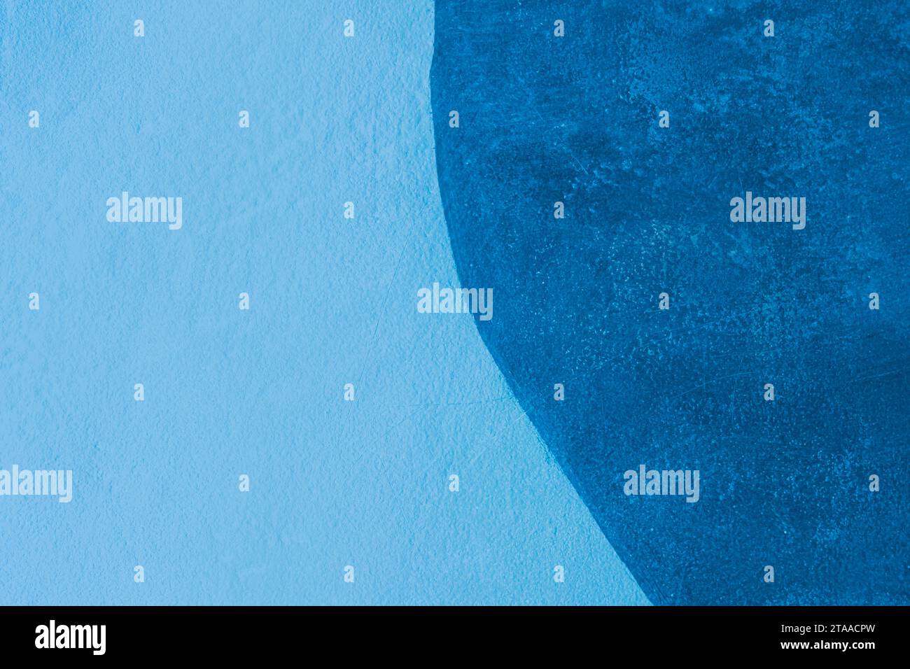 Blauer Farbton Schatten Kalte Kühle Farbe Abstrakte Ansicht 2 Zweifarbige Wandgestaltung Hintergrund. Stockfoto