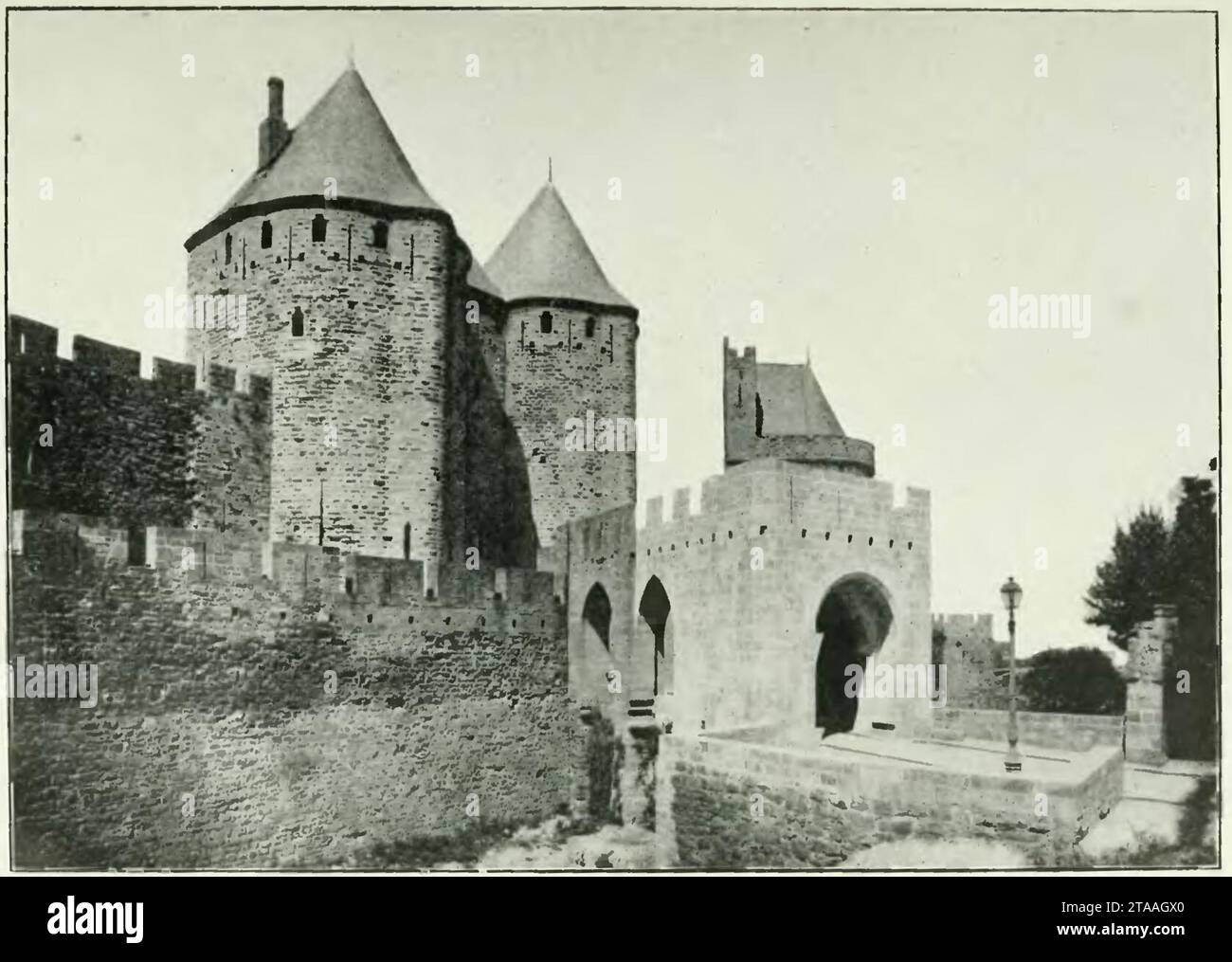Viollet-le-Duc - La Cité de Carcassonne 1890 IV Stockfoto