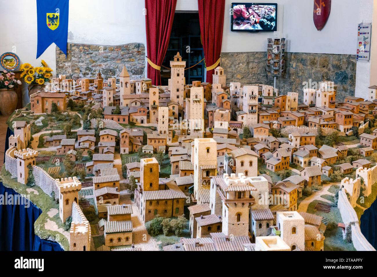 Terrakotta-Modell der Stadt, San Gimignano, Toskana, Italien Stockfoto