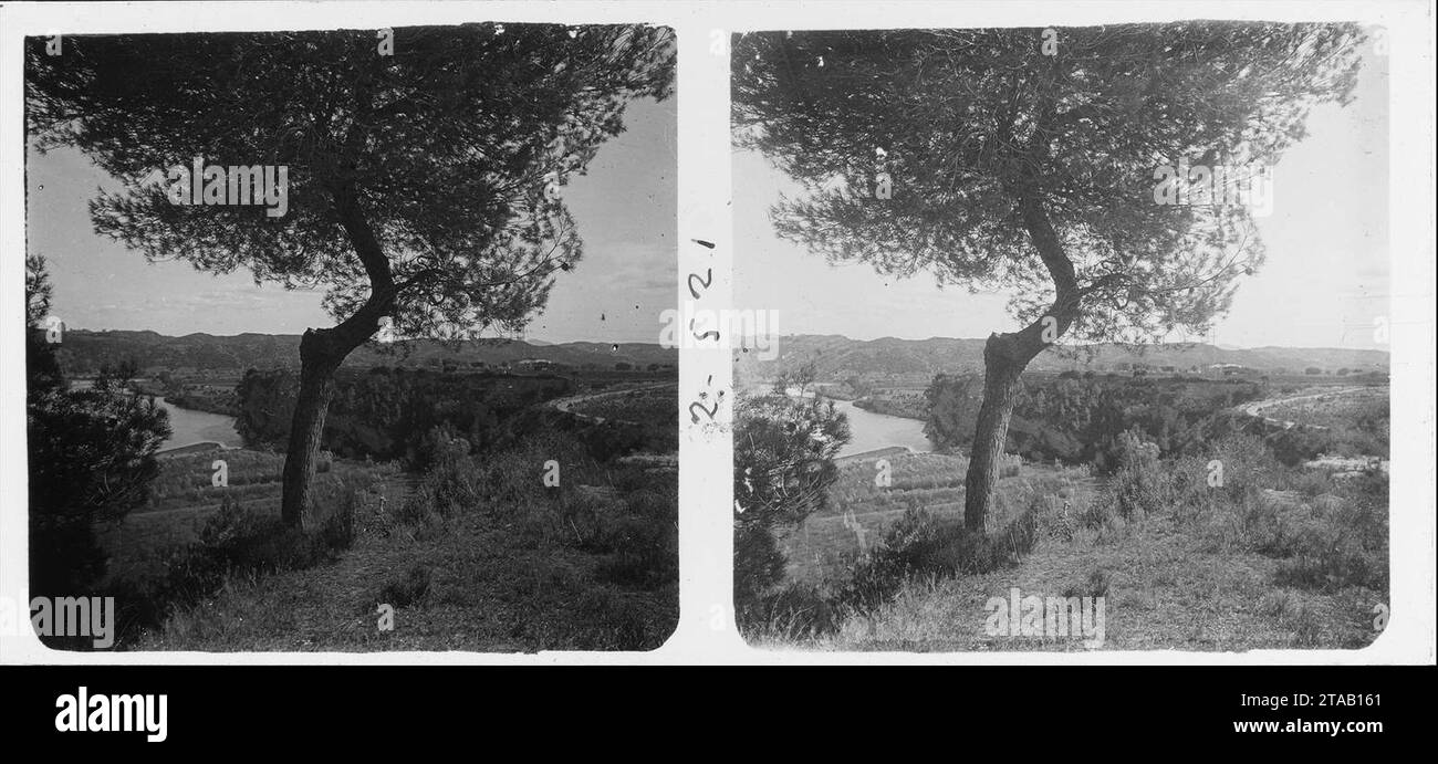 Vista del curs del riu Llobregat des de Can Bros vell. Stockfoto