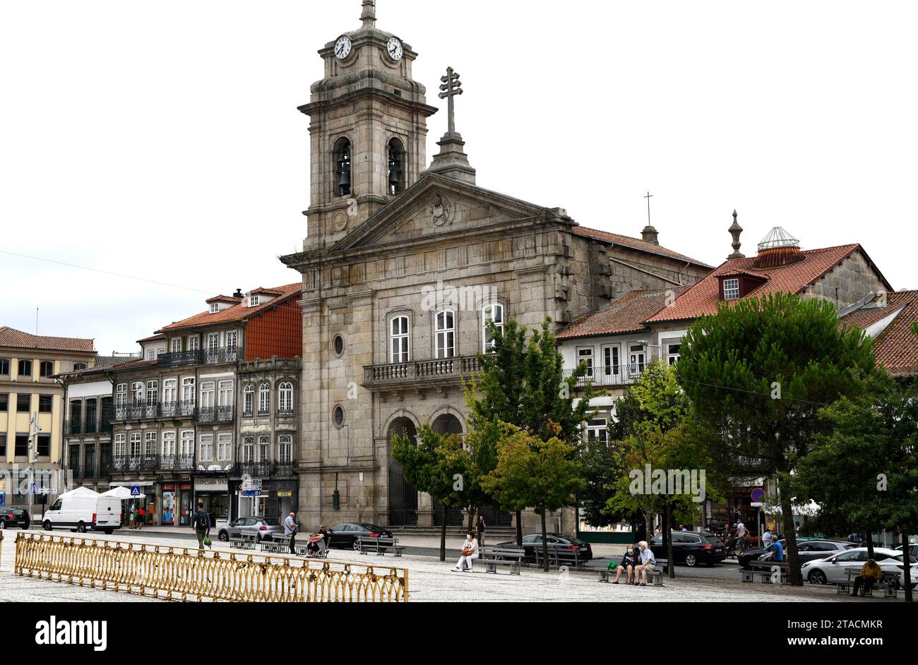 Stadt Guimaraes (UNESCO-Weltkulturerbe). Petersdom (neoklassizistischer Stil, 18. Jahrhundert). Braga, Portugal. Stockfoto