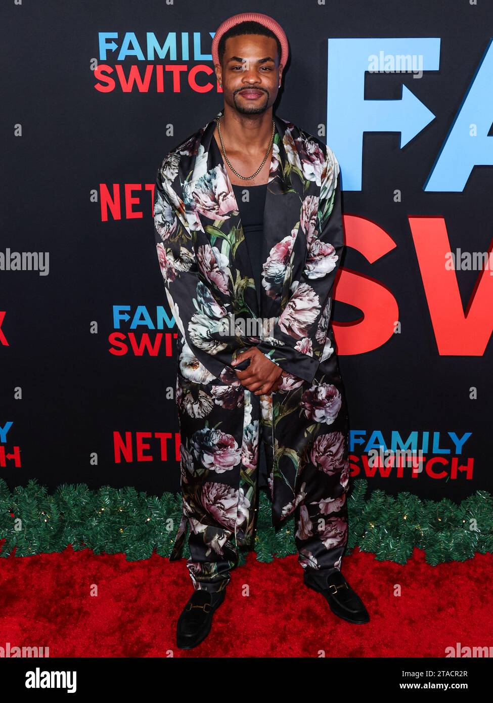 LOS ANGELES, KALIFORNIEN, USA – 29. NOVEMBER: Der kanadische Komiker und Schauspieler Andrew Bachelor (King Bach) kommt am 29. November 2023 zur Premiere von Netflix’s „Family Switch“ im AMC The Grove 14 in Los Angeles, Kalifornien, USA. (Foto: Xavier Collin/Image Press Agency) Stockfoto