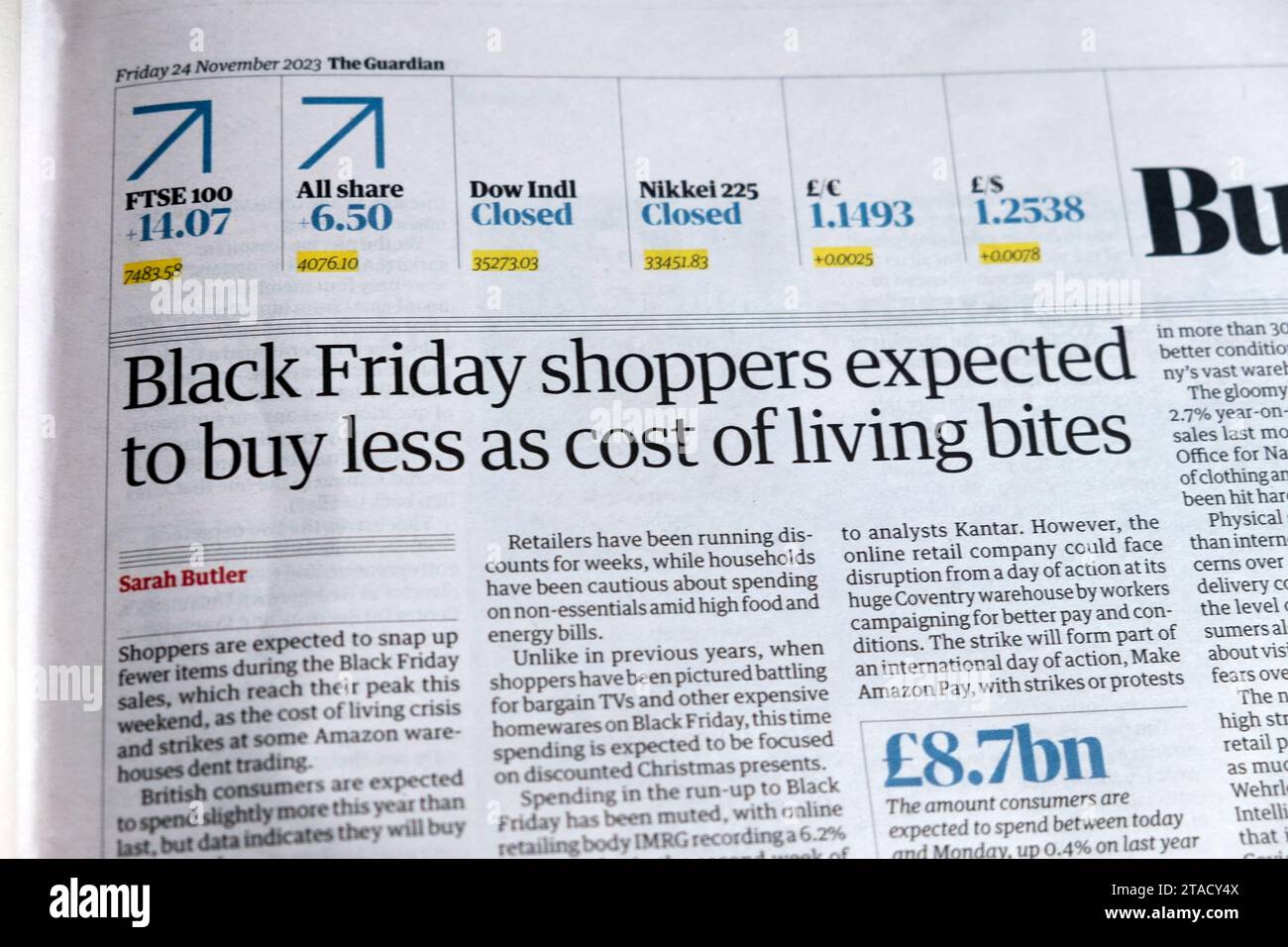 „Black Friday Shoppers erwarten weniger als Cost of Living Bits“ Guardian-Zeitung, artikel 24. November 2023 London UK Stockfoto