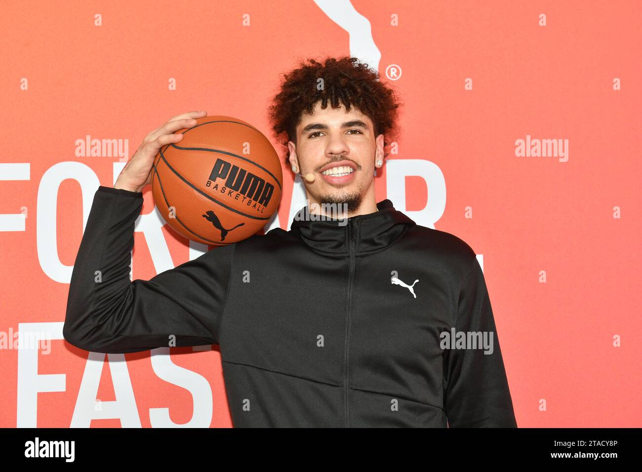 Lamelo Ball (NBA) und Fußballspieler Kingsley Coman bei der PUMA-Veranstaltung Stockfoto