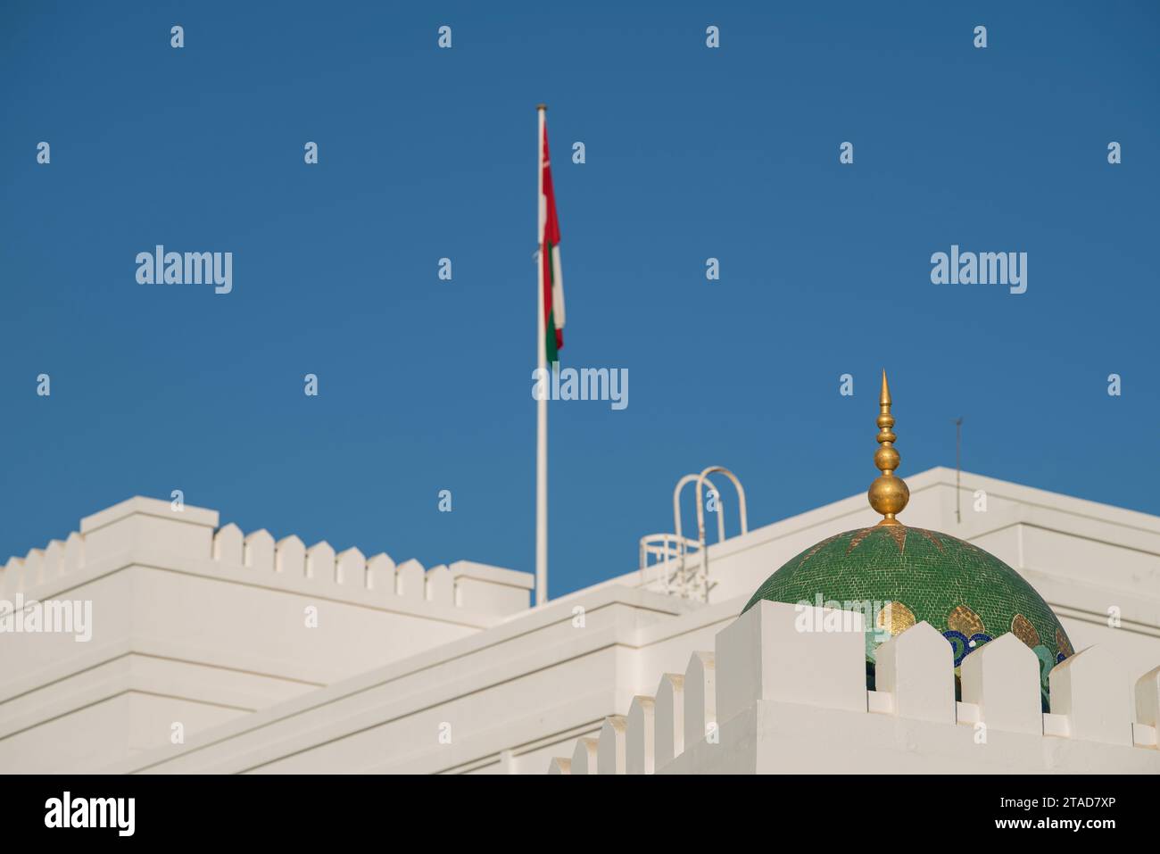 Muscat, Oman - März 05,2022 : Blick auf die Altstadt von Muttrah im Gouvernement Muscat von Oman. Stockfoto