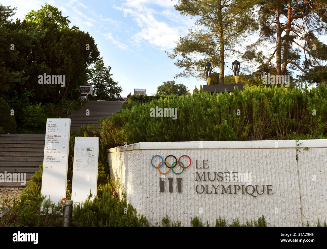 Lausanne, Schweiz - 05. Juni 2017: Eintritt in den Olympischen Park und das Olympische Museum in Lausanne. Stockfoto