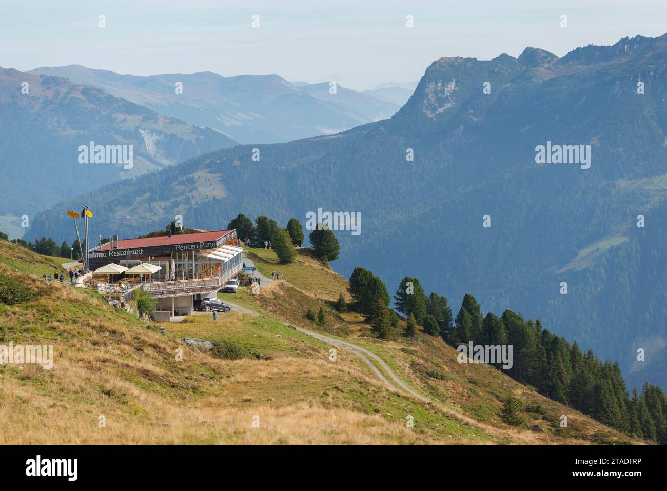 Penken, Penkenjoch (2.095 m), Finkenberg Gemeinde, Zillertaler Alpen, Tuxtal, Tirol, Österreich Stockfoto