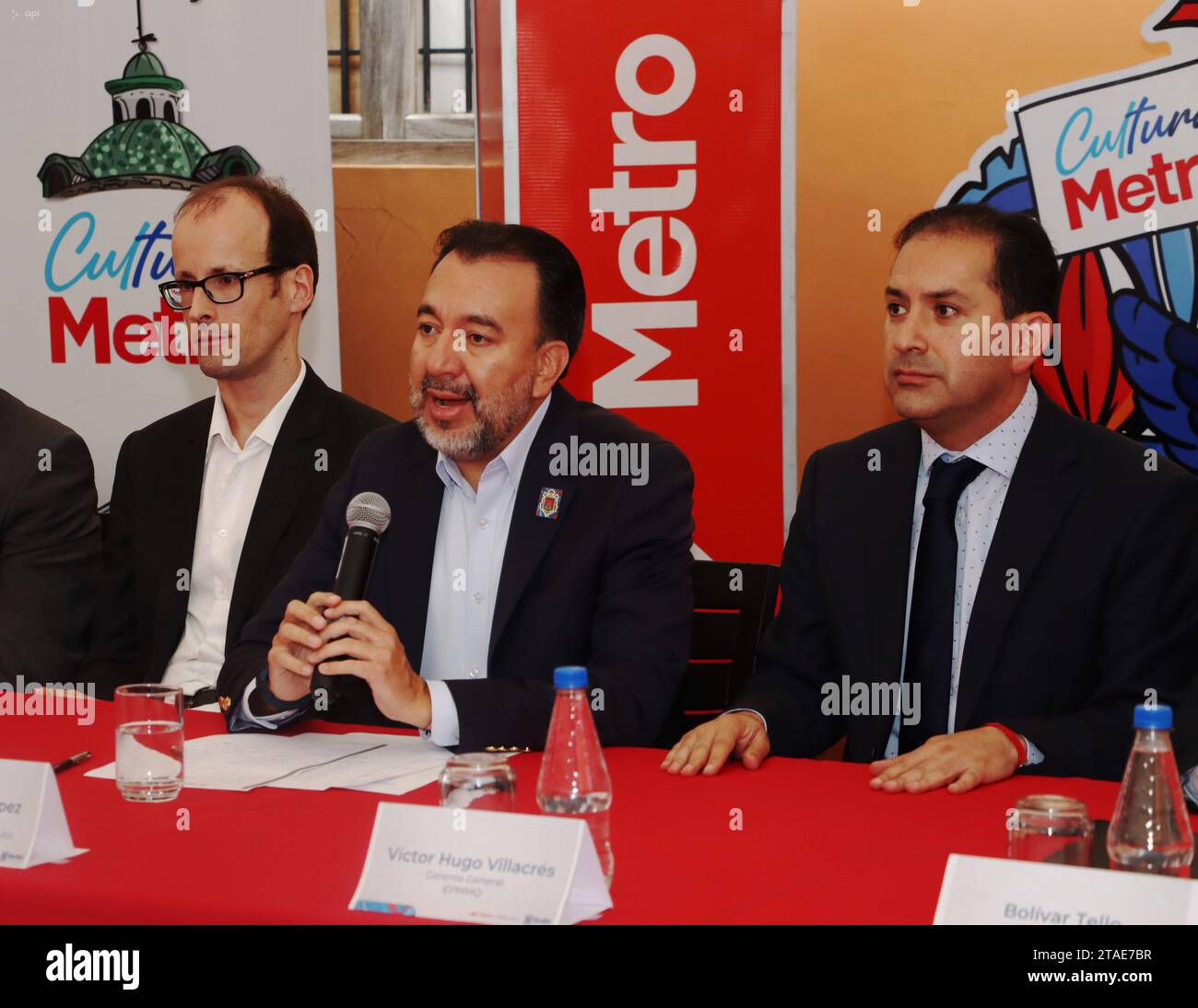 RUEDA-PRENSA-INICIO-OPRACIONES-METRO-QUITO QUITO, jueves 30 de noviembre del 2023 Alcalde Pabel Munoz, en rueda de prensa para explizar sobre el inicio de operaciones comerciales del Metro de Quito. Fotos:Rolando Enriquez/API Quito Pichincha Ecuador SOI-RUEDA-PRENSA-INICIO-OPRACIONES-METRO-QUITO-0b8fb447832b4d64cef8f40ff746dd3 *** PRESSEKONFERENZ 30 2023 Stockfoto