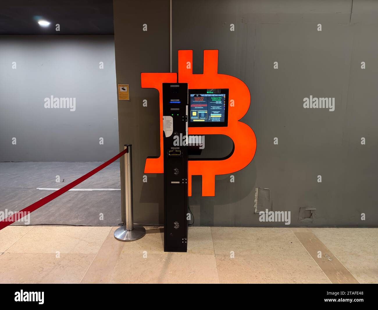 Bitcoin atm -Fotos und -Bildmaterial in hoher Auflösung – Alamy