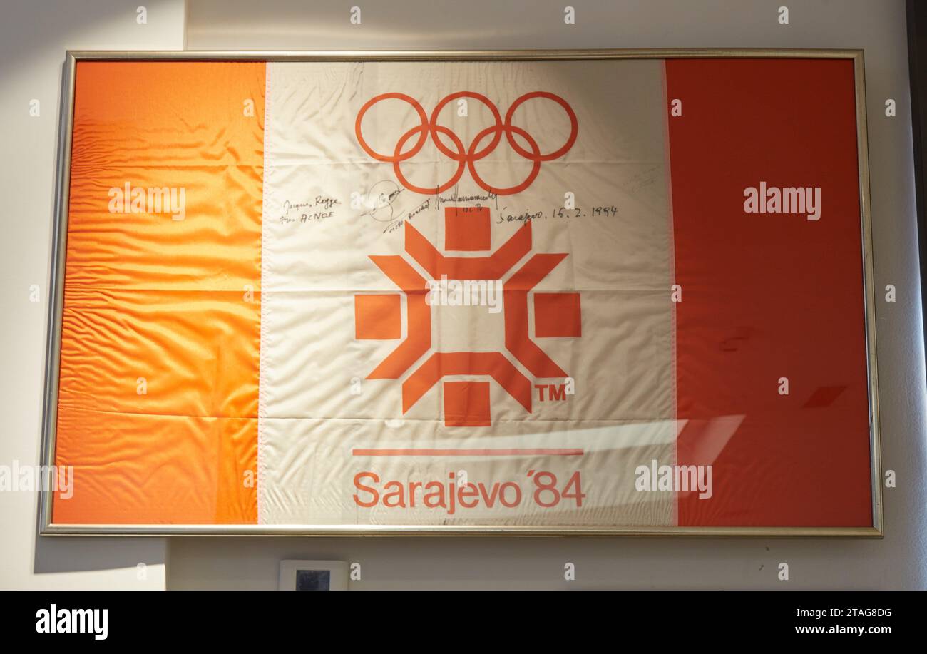 Das Olympische Museum von Sarajevo, das in einem wiederaufgebauten Gebäude aus der österreichisch-ungarischen Ära untergebracht ist Stockfoto
