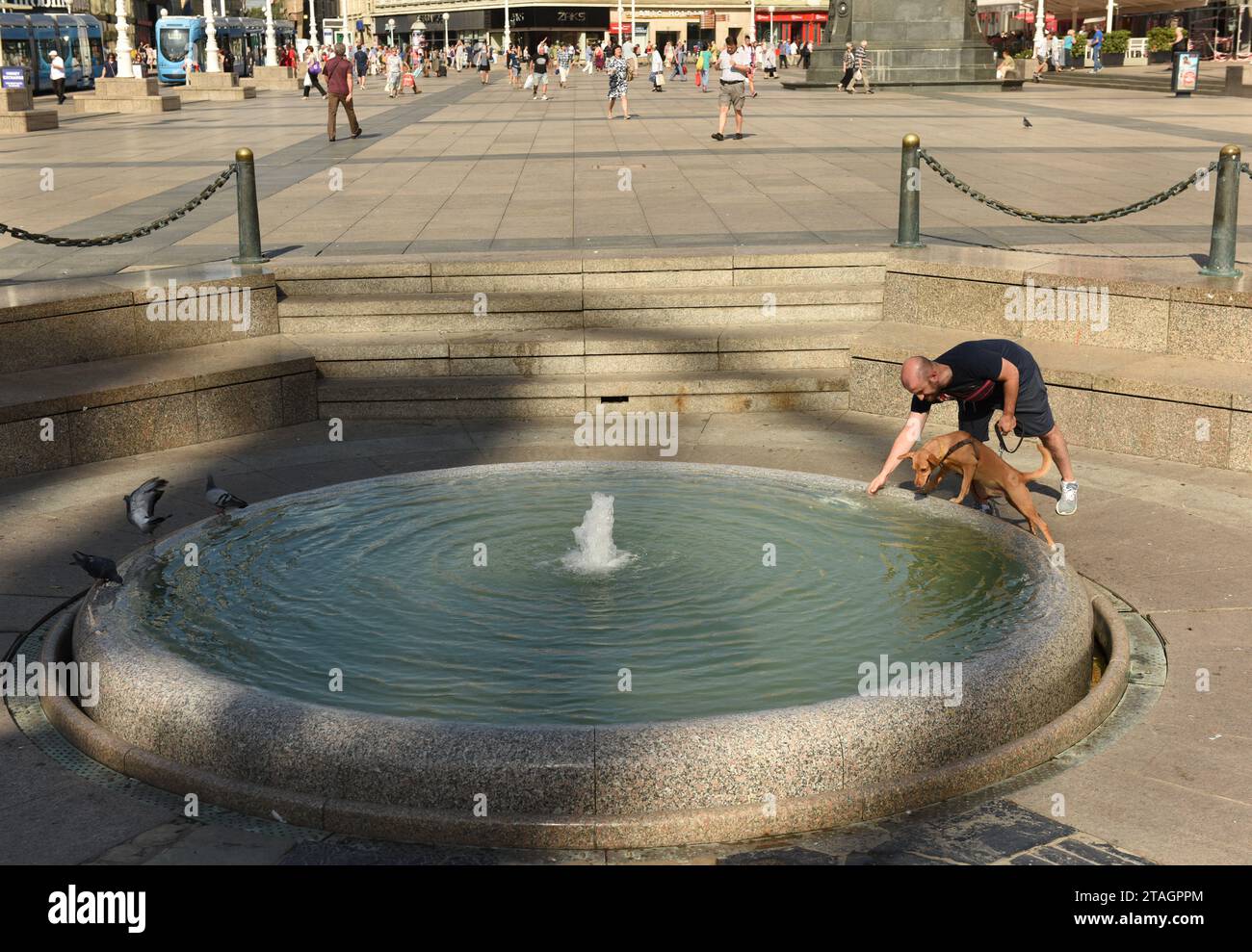 Zagreb, Kroatien - August 2017: Ban Jelacic Square in Zagreb, Kroatien Stockfoto