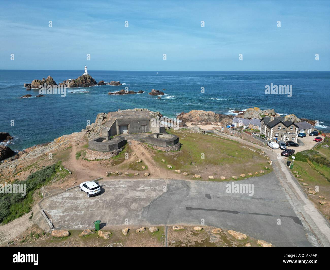 Deutscher Bunker aus dem 2. Weltkrieg, La Corbière, Jersey, Drohne, Luft Stockfoto